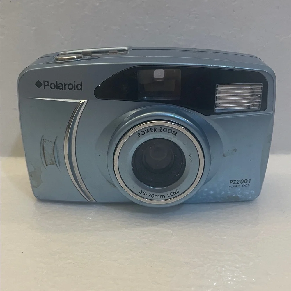 Polaroid Camera Power Zoom Lens point shoot 35MM film blue model PZ2001